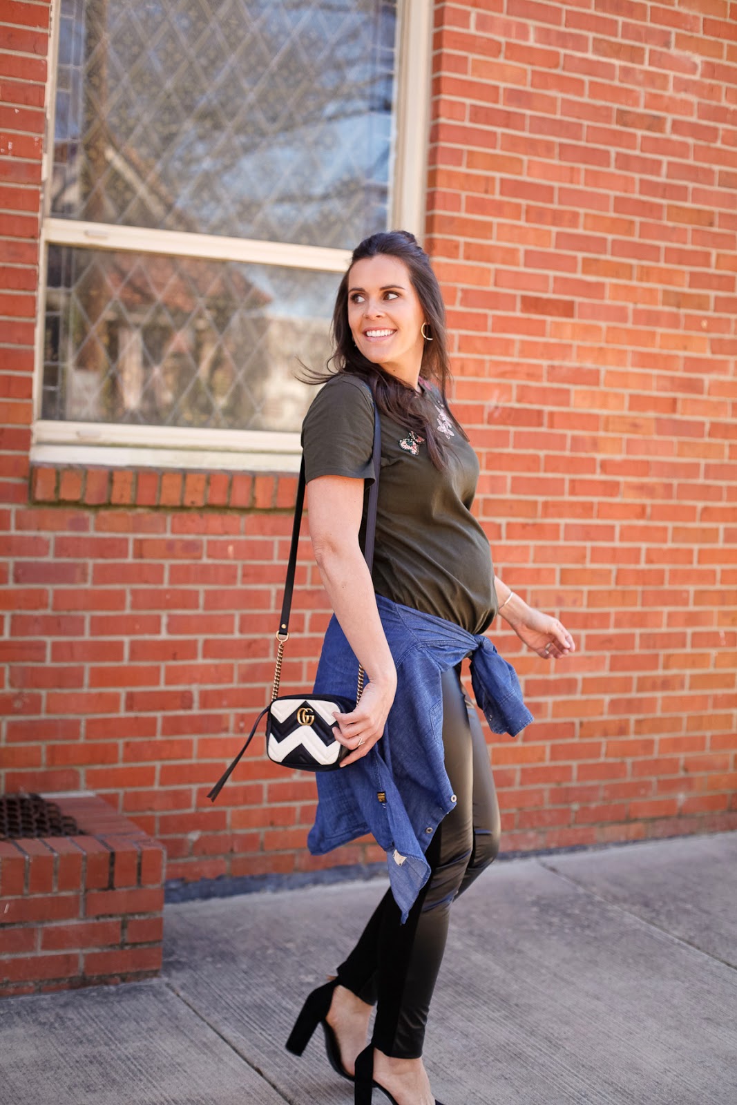 How to style a maternity spring transition outfit