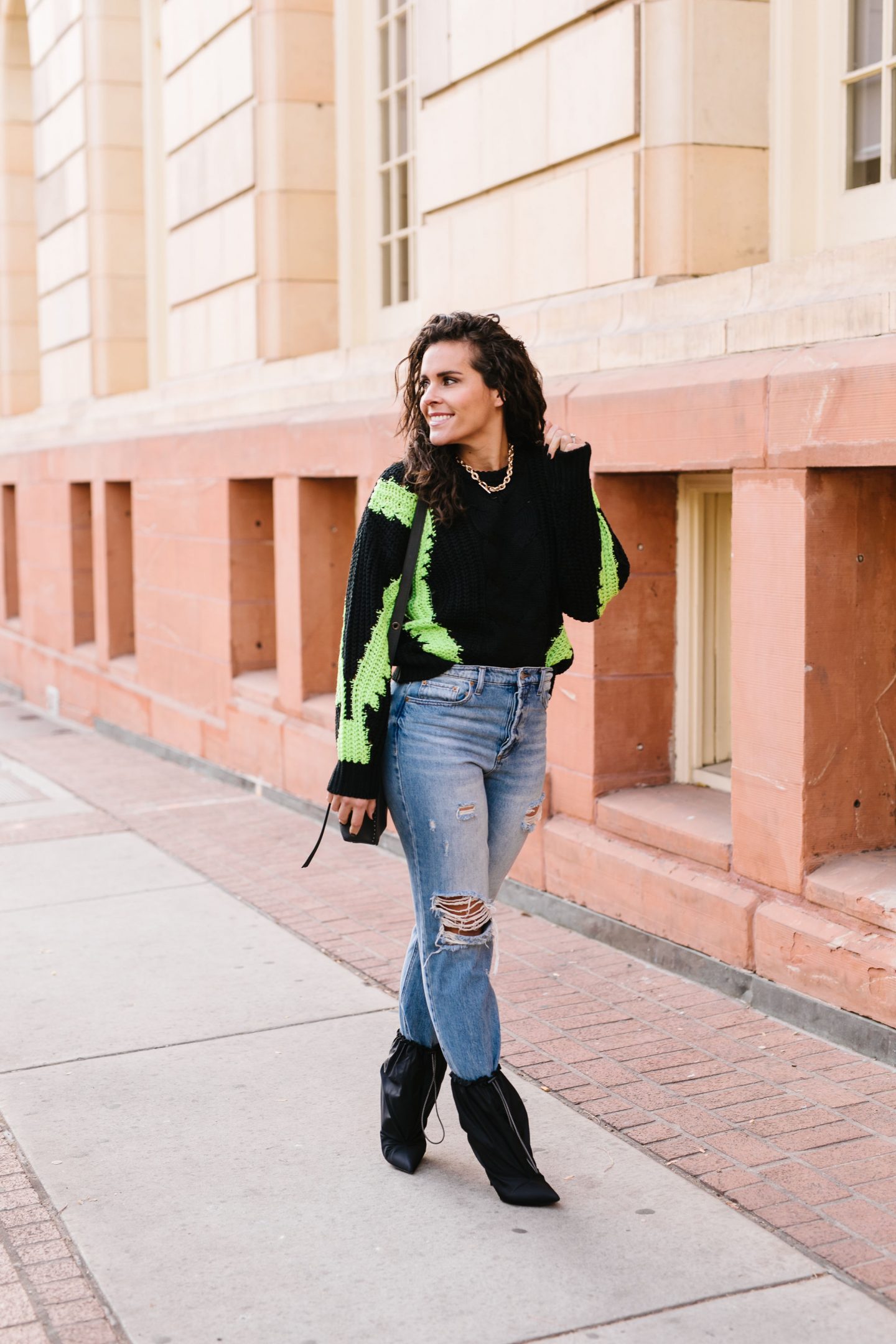 how to wear neon in your 30’s